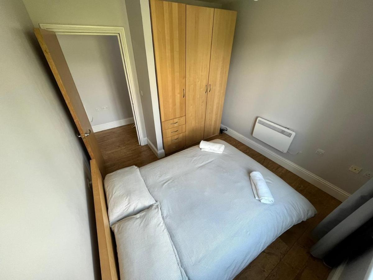 London Modern Flat Near Transports 아파트 외부 사진