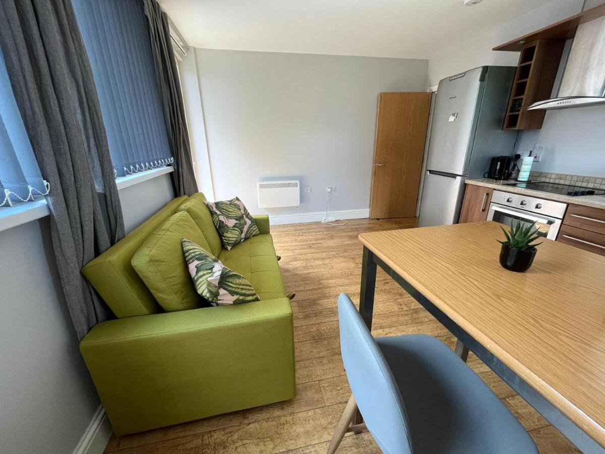London Modern Flat Near Transports 아파트 외부 사진