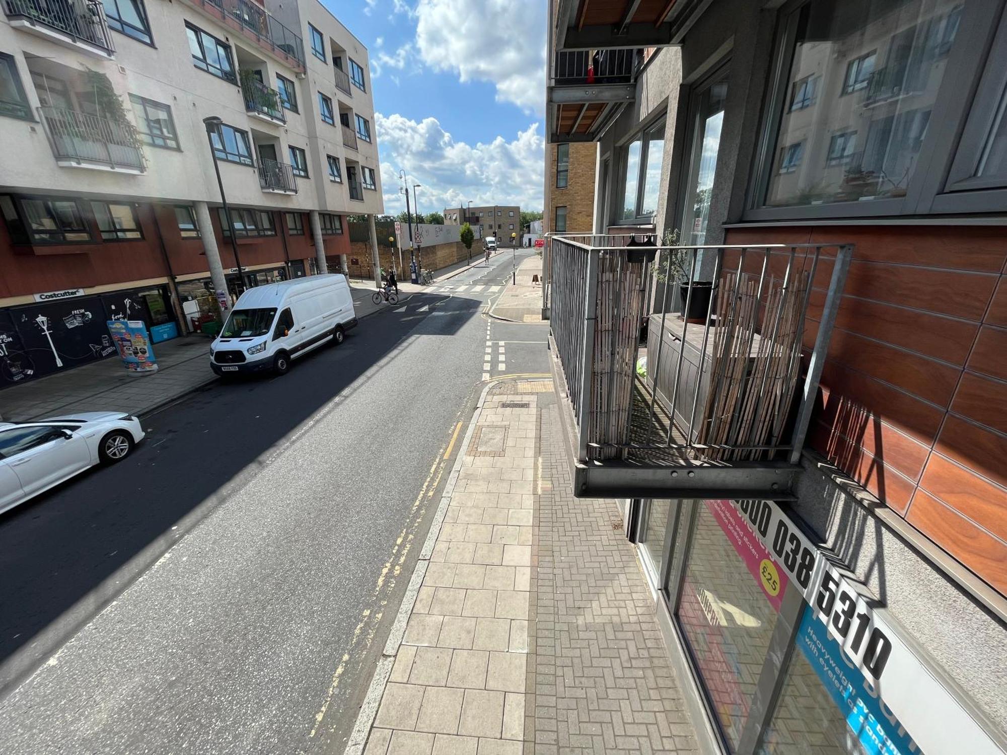 London Modern Flat Near Transports 아파트 외부 사진